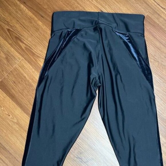 PUMA Black Velvet Panel DryCELL Leggings Size XL - Picture 4 of 9